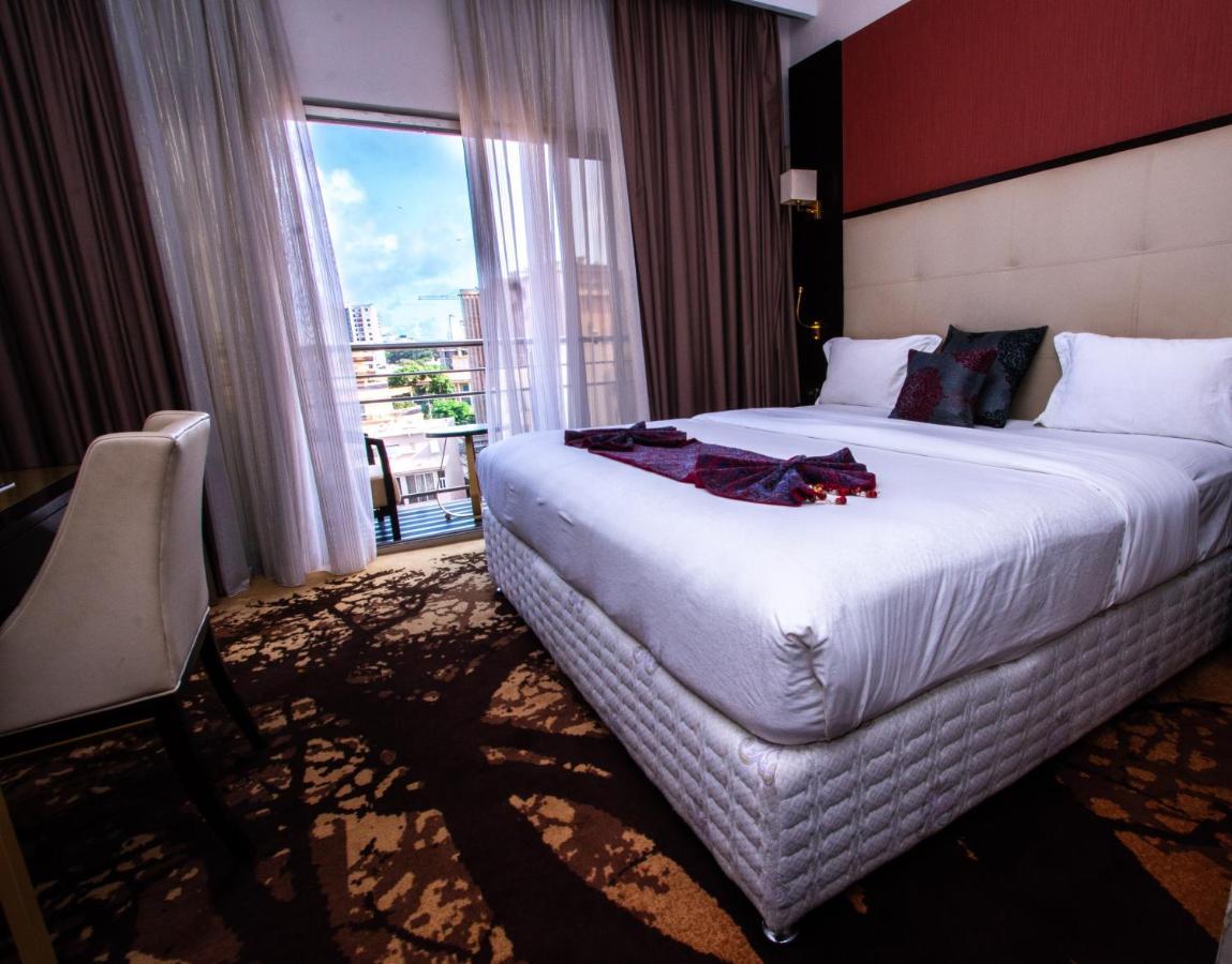 Hotel Fleur De Lys Plateau 达喀尔 外观 照片