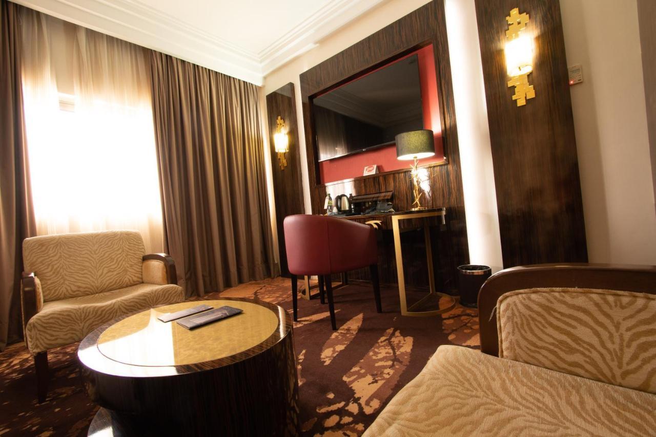 Hotel Fleur De Lys Plateau 达喀尔 外观 照片