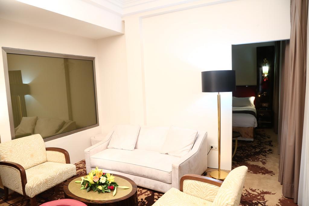 Hotel Fleur De Lys Plateau 达喀尔 外观 照片