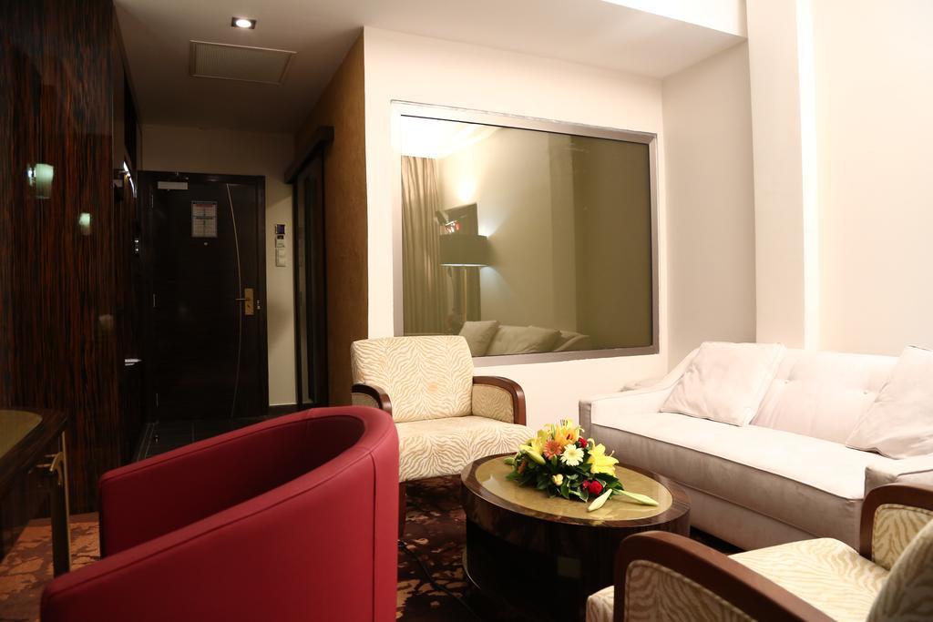 Hotel Fleur De Lys Plateau 达喀尔 外观 照片