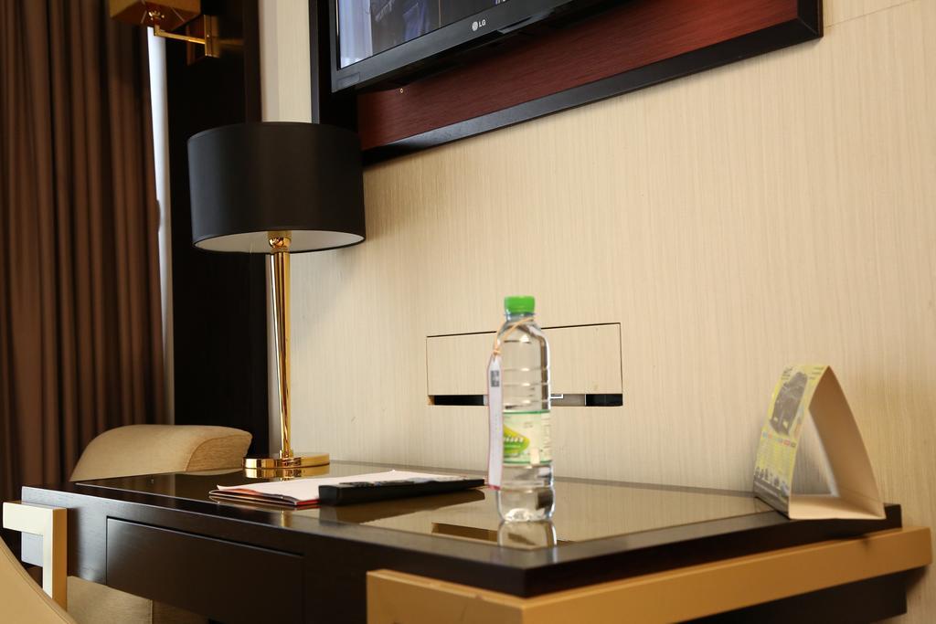Hotel Fleur De Lys Plateau 达喀尔 外观 照片